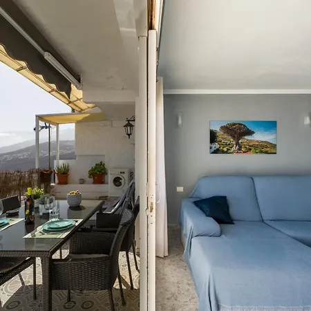 Tabaiba Sunset Sea Views דירה *